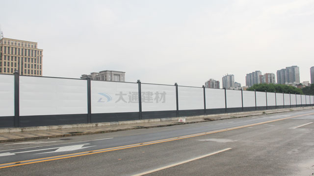 惠州新型裝配式圍擋-惠州市龍門縣龍新路(lù)工(gōng)程圍擋圖例